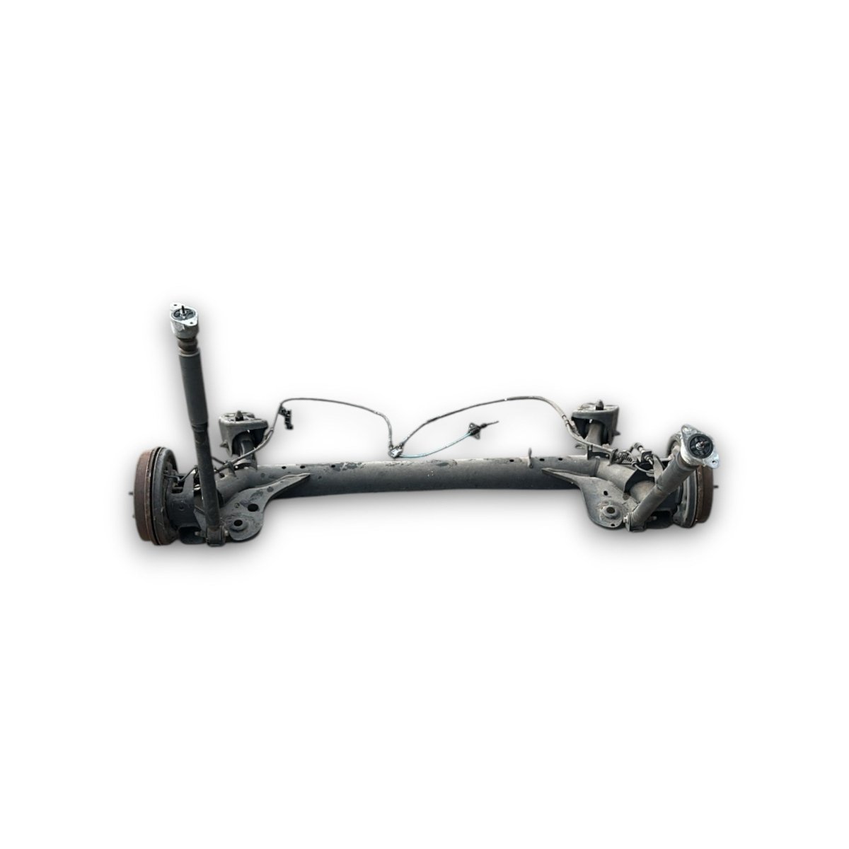 Assale / ponte posteriore (a tamburi) Ford B - Max 1.0 benzina (2012 > 2018) - F&P CRASH SRLS - Ricambi Usati