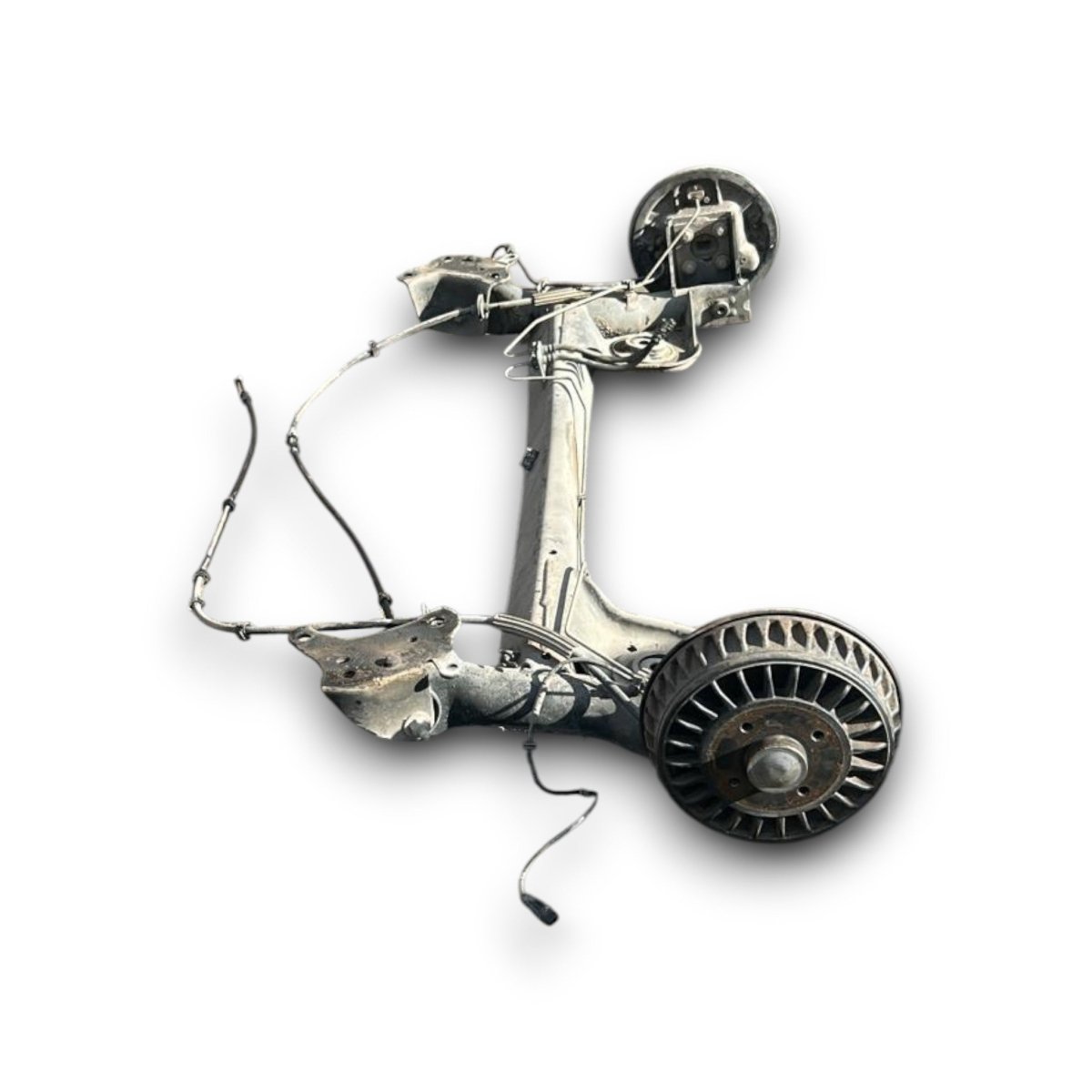 Assale / ponte posteriore (a tamburi) Renault Zoe elettrica (2013 > 2019) - F&P CRASH SRLS - Ricambi Usati