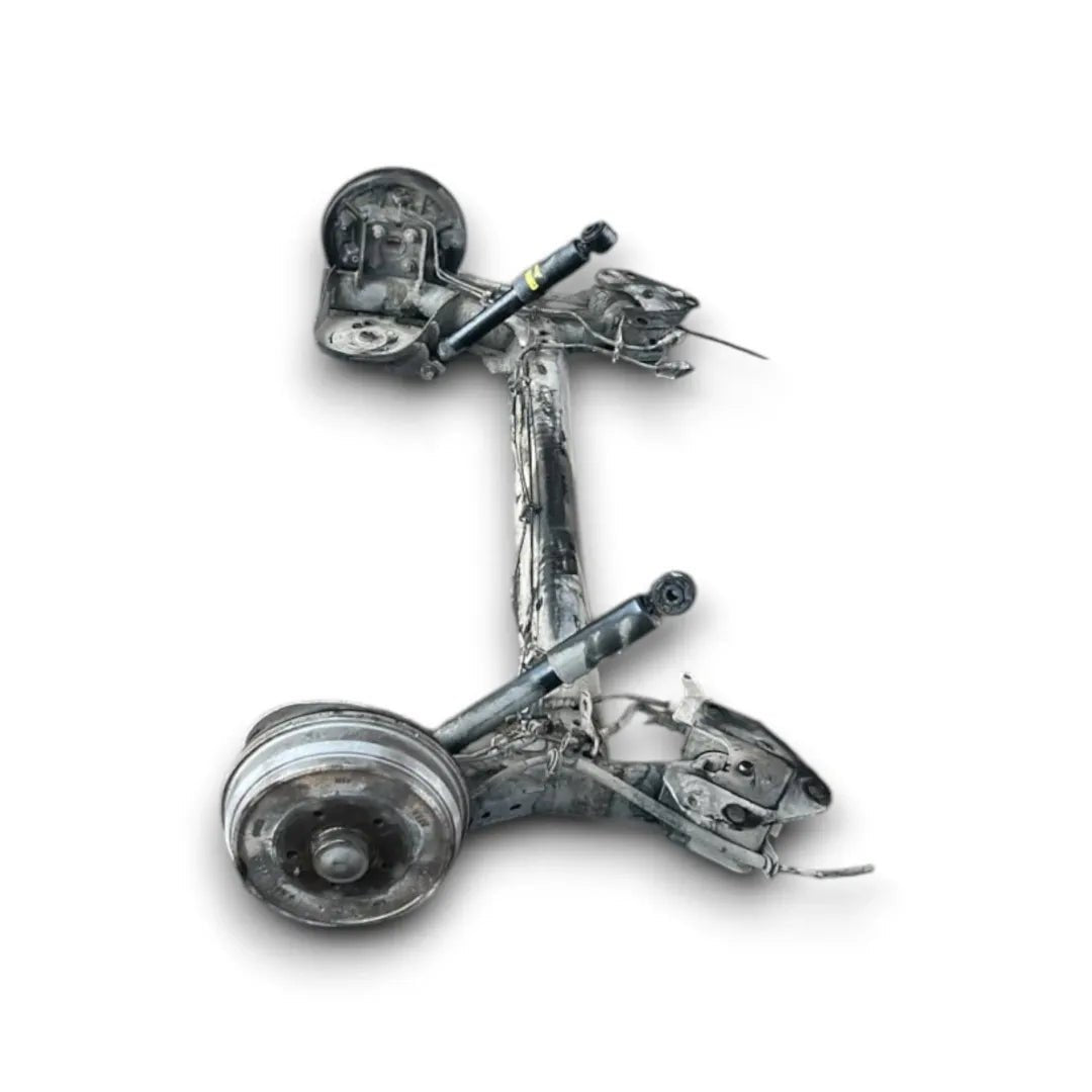 Assale posteriore Renault Kangoo OEM 555014080R - F&P CRASH SRL - Ricambi Usati