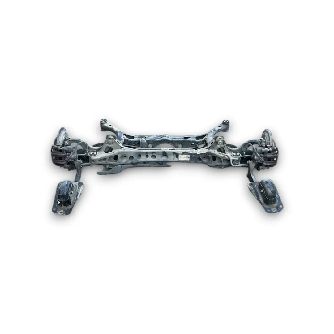 Assale posteriore Volkswagen Golf CD1 OEM 3Q0505235AH - F&P CRASH SRL - Ricambi Usati