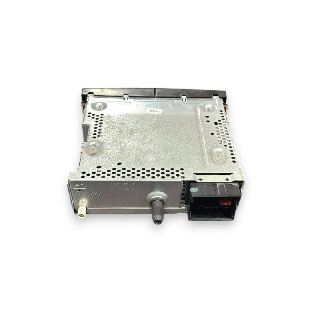 Autoradio Peugeot 207 OEM 6579HG - F&P CRASH SRL - Ricambi Usati