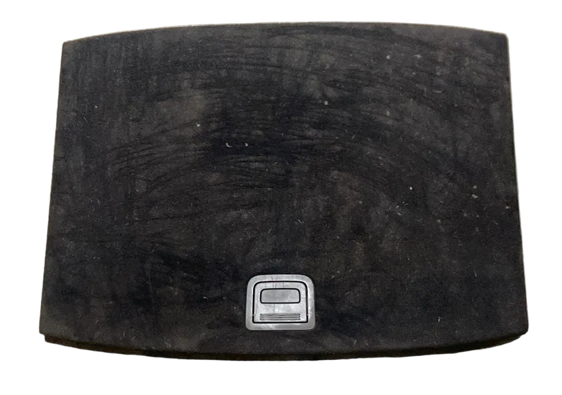 Oprema prtljažnika audi a4 b9 koda . 8w8861531 (2015 > 2024)