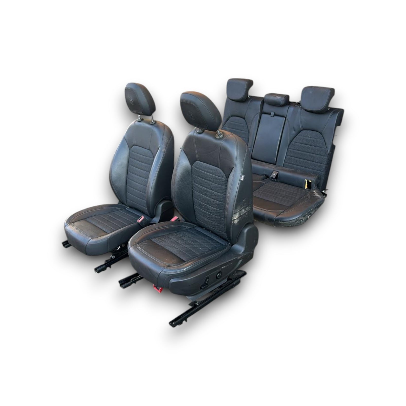 Bekleding / zwarte leren stoelen Alfa Romeo Stelvio (2016 > )