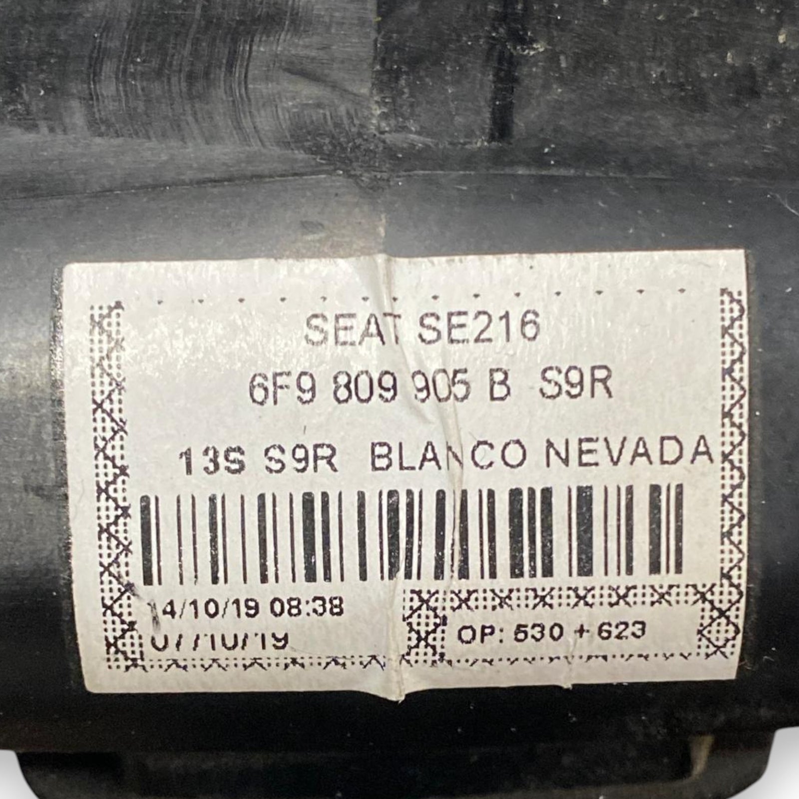 Tappo / sportello carburante Seat Arona (2017-) Cod: 6f9809905b