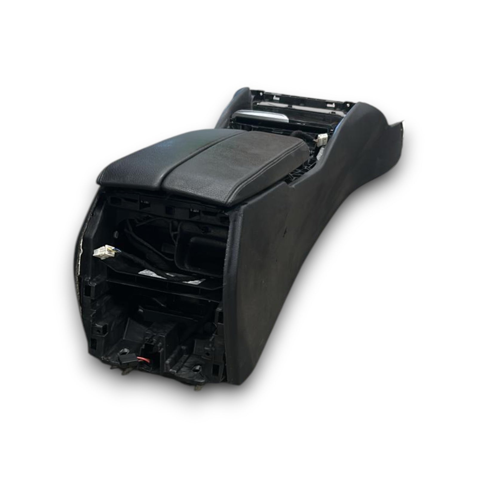 Централен тунел BMW Серия 5 (G31) (2017 > 2023)