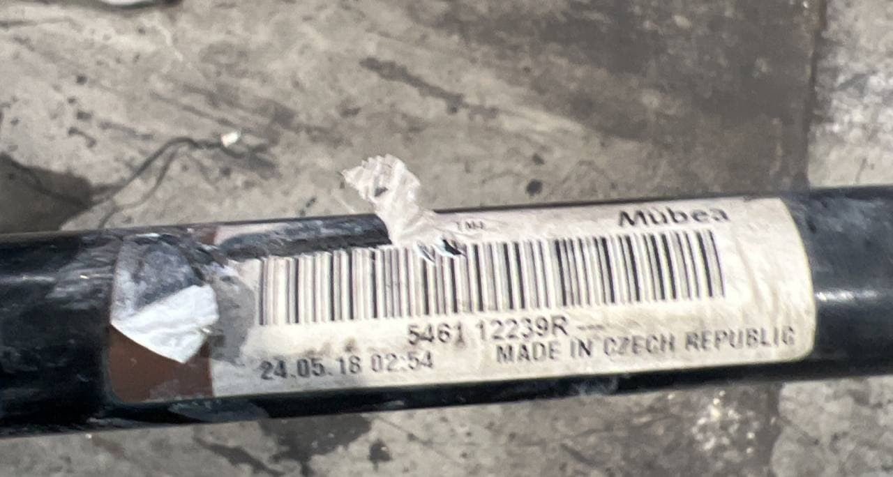 Barra stabilizzatrice antirollio Renault Clio IV cod 546112239r - F&P CRASH SRLS - Ricambi Usati