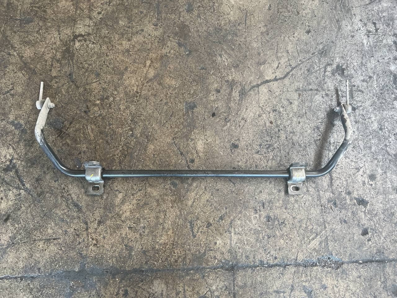 Barra stabilizzatrice antirollio Renault Twingo III 1.0 sce 2015 - F&P CRASH SRLS - Ricambi Usati