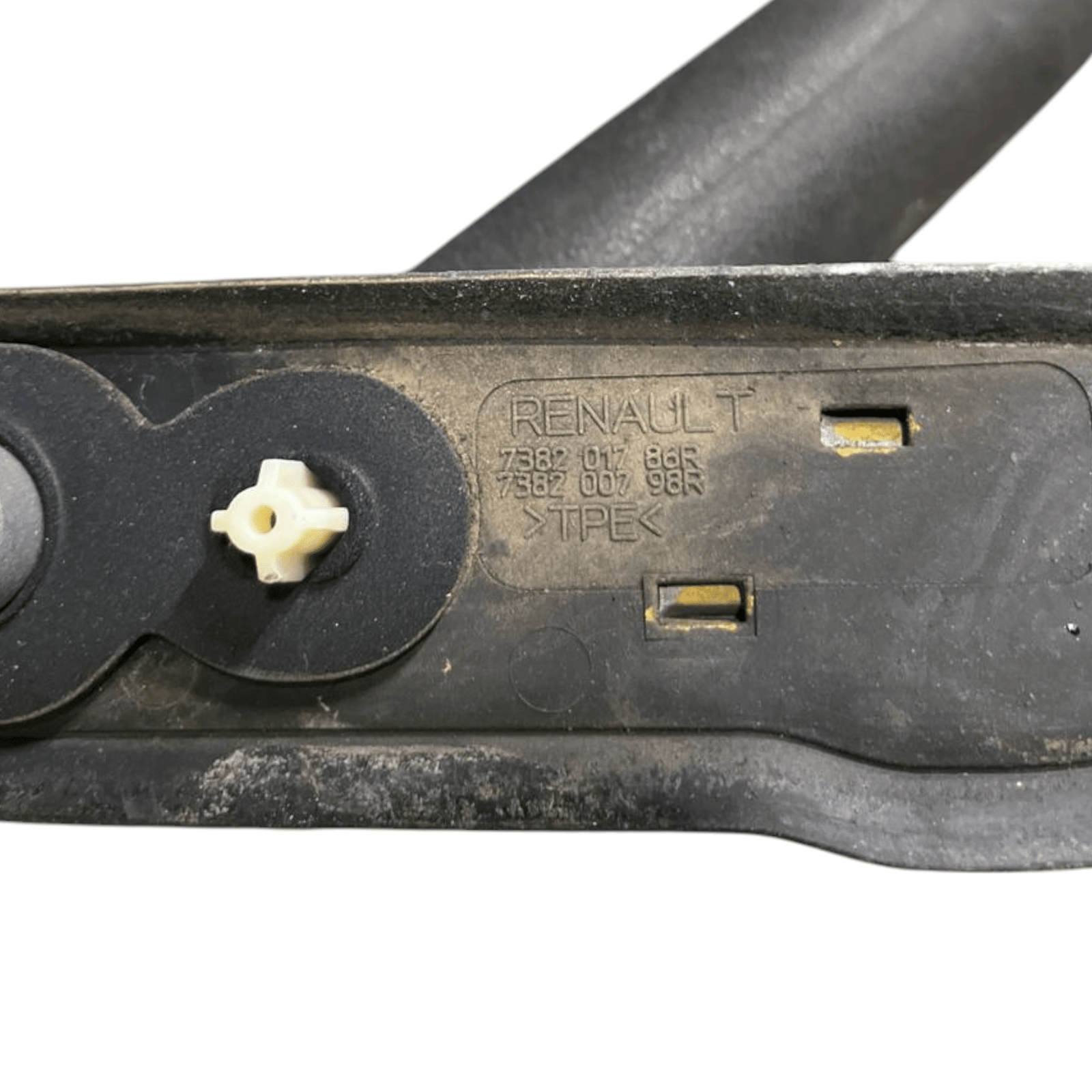 Barre porta tutto / porta pacchi longitudinali Renault Clio IV SW cod.738201786R (2012 - 2021) - F&P CRASH SRLS - Ricambi Usati