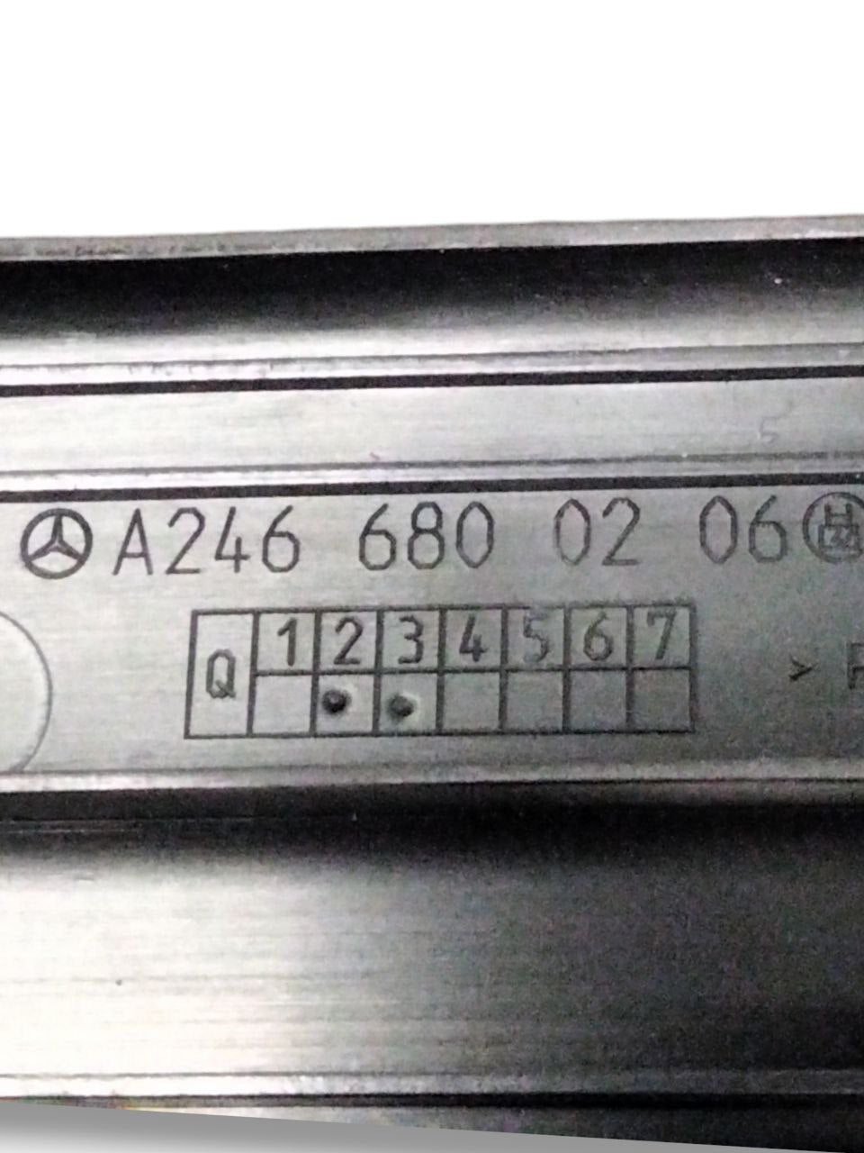 Battitacco anteriore destro Mercedes Classe B W246 (2011 - 2018) cod.A2466800206 - F&P CRASH SRLS - Ricambi Usati