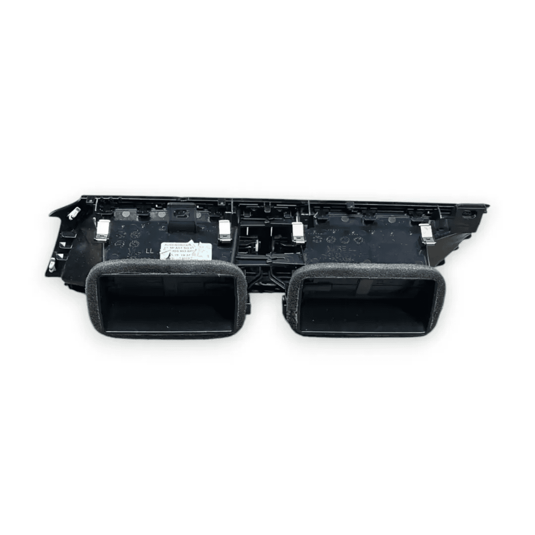 Dettaglio Bocchetta aria centrale cruscotto Audi Q3 F3B dal 2018 OEM 83B8209036PS - foto 2