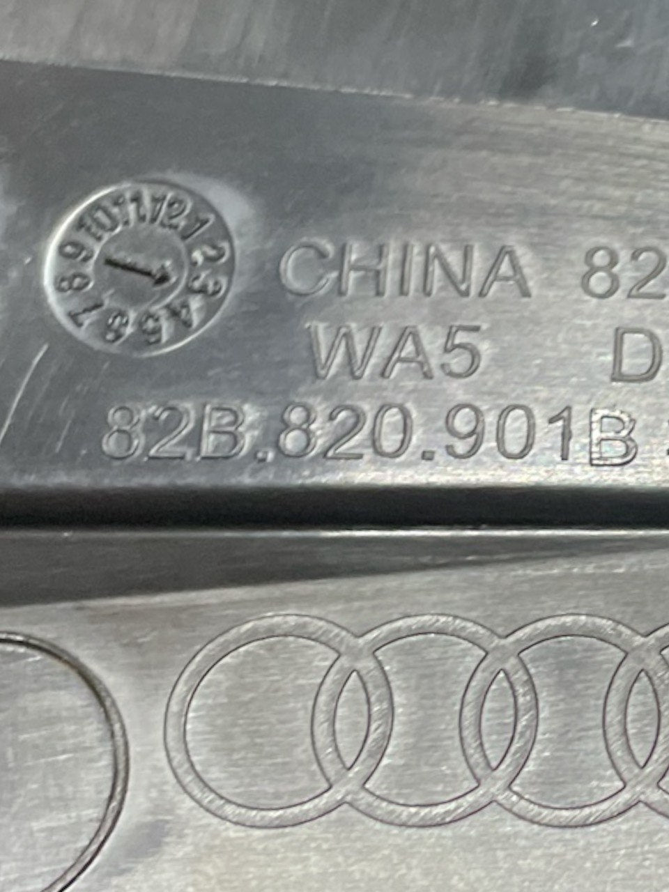 Bocchetta Aria Cruscotto Anteriore Sinistra Audi A1 GB cod:82B820901 (2019>) - F&P CRASH SRLS - Ricambi Usati