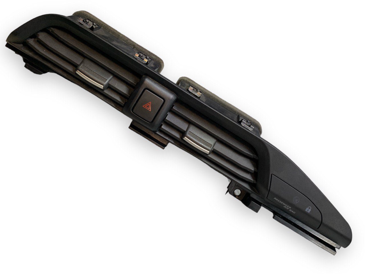 Bocchetta Aria Cruscotto Centrale Nissan Micra K14 (2020) cod.687945FA2A - F&P CRASH SRLS - Ricambi Usati