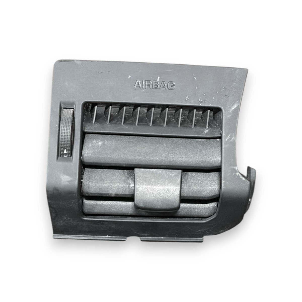 bocchetta aria cruscotto destra (dx) land rover defender 90 cod:l8b2 - 046b30 - ae8pvj (2019 - ) - F&P CRASH SRL - Ricambi Usati