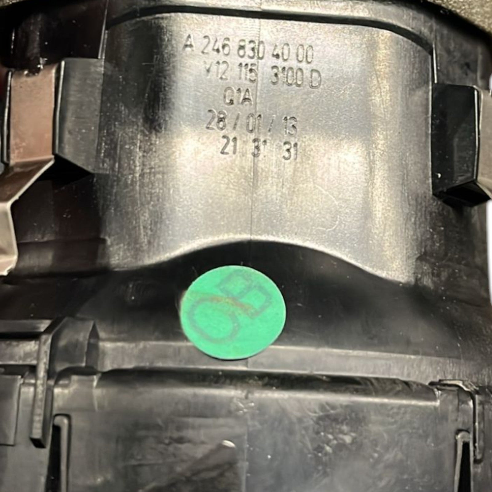 Bocchetta Aria Cruscotto Laterale Destro Mercedes Benz Classe B (W246) cod:A2468304000 (2011 >2019) - F&P CRASH SRLS - Ricambi Usati