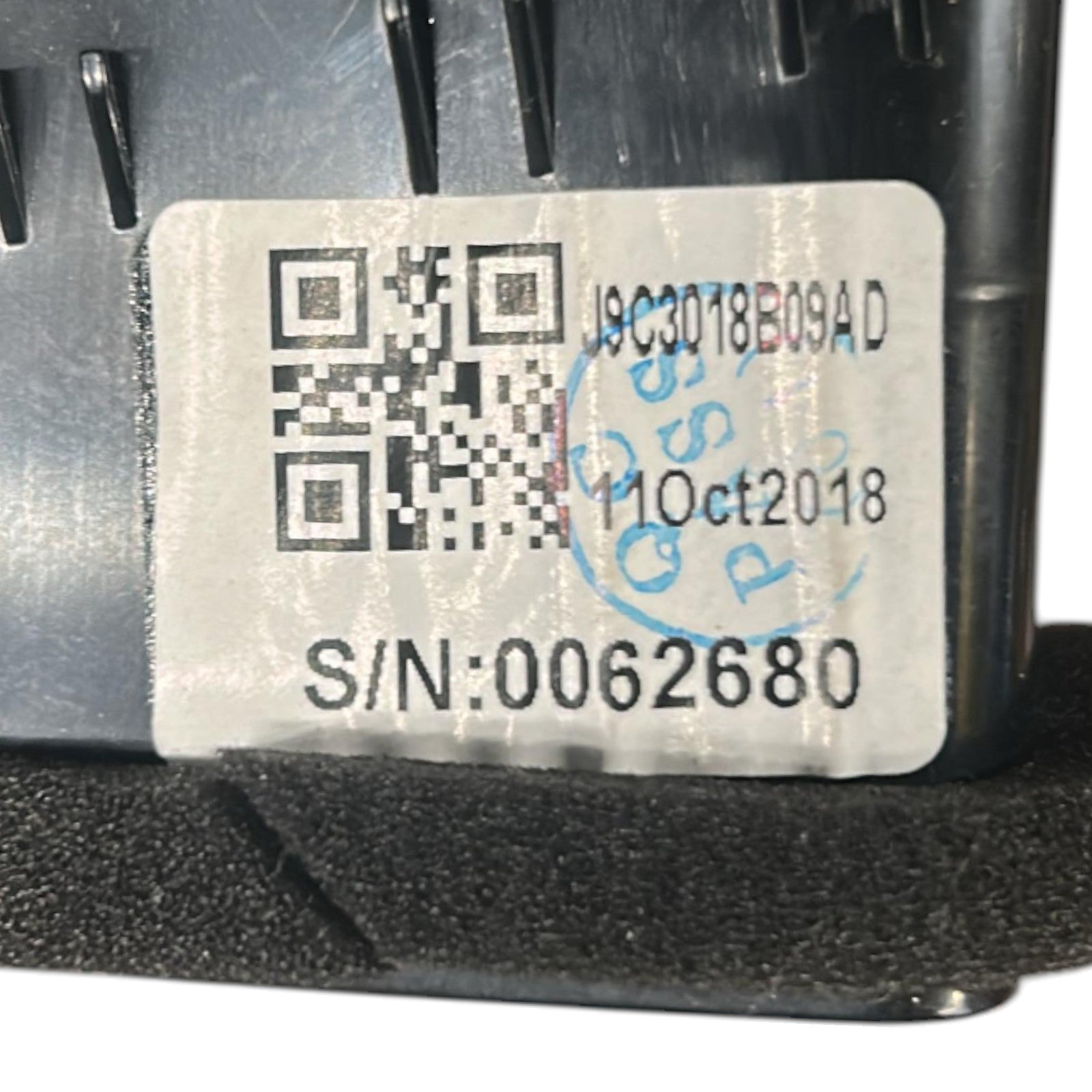 Bocchetta Aria Cruscotto Sinistra Jaguar E - Pace (X540) cod.J9C3018B09AD (2017 > ) - F&P CRASH SRLS - Ricambi Usati