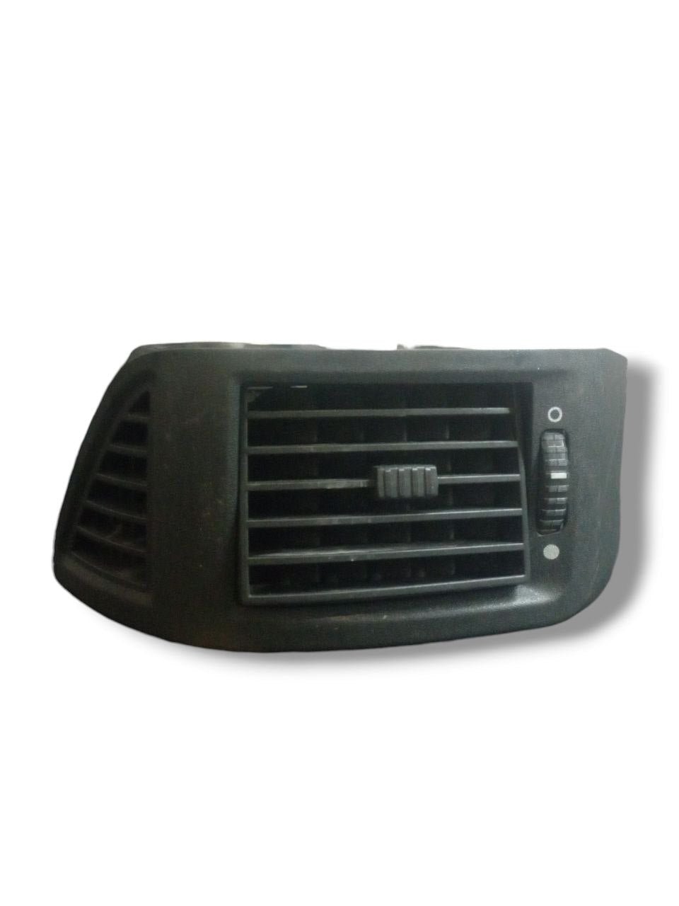 Bocchetta Aria Cruscotto sinistro (sx) Fiat Ducato (2009) cod: LS385812 - F&P CRASH SRLS - Ricambi Usati