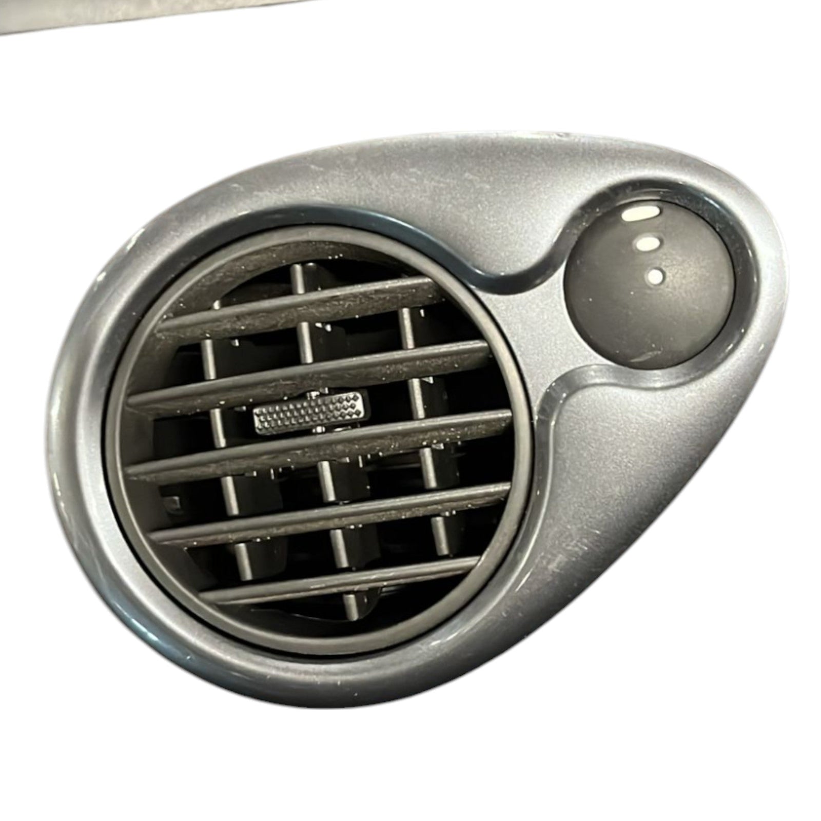 Bocchetta Aria Destra Renault Clio III cod:D6246047 (2005 > 2013) - F&P CRASH SRLS - Ricambi Usati