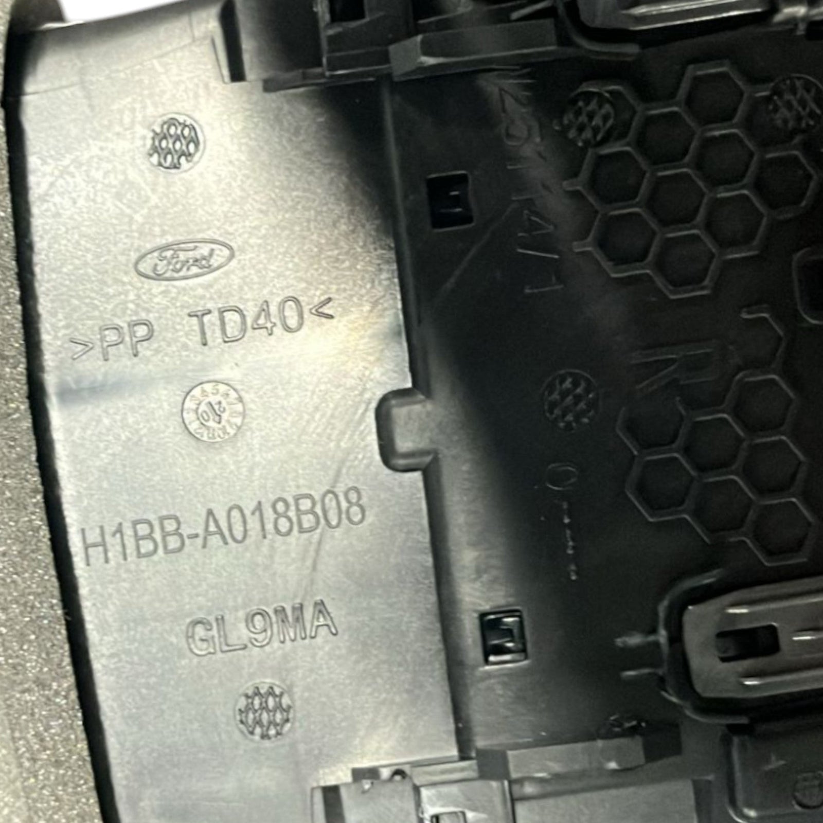 Bocchetta Aria Lato Destro Ford Puma cod:H1BB - A018B08 (2019 >) - F&P CRASH SRLS - Ricambi Usati