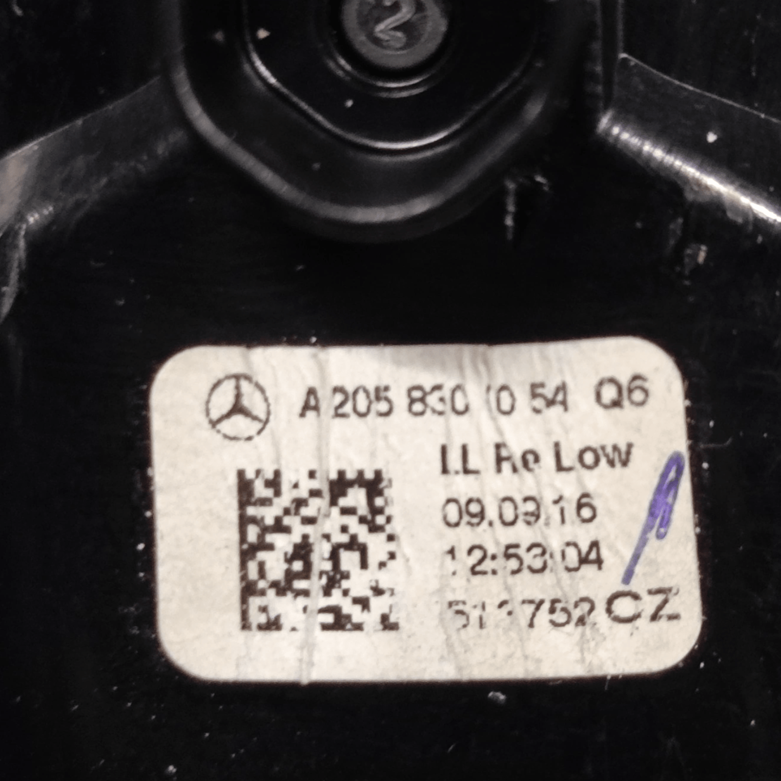Bocchetta Aria Mercedes - Benz Classe C W205 COD: A2058301054 (2014 - 2021) - F&P CRASH SRLS - Ricambi Usati