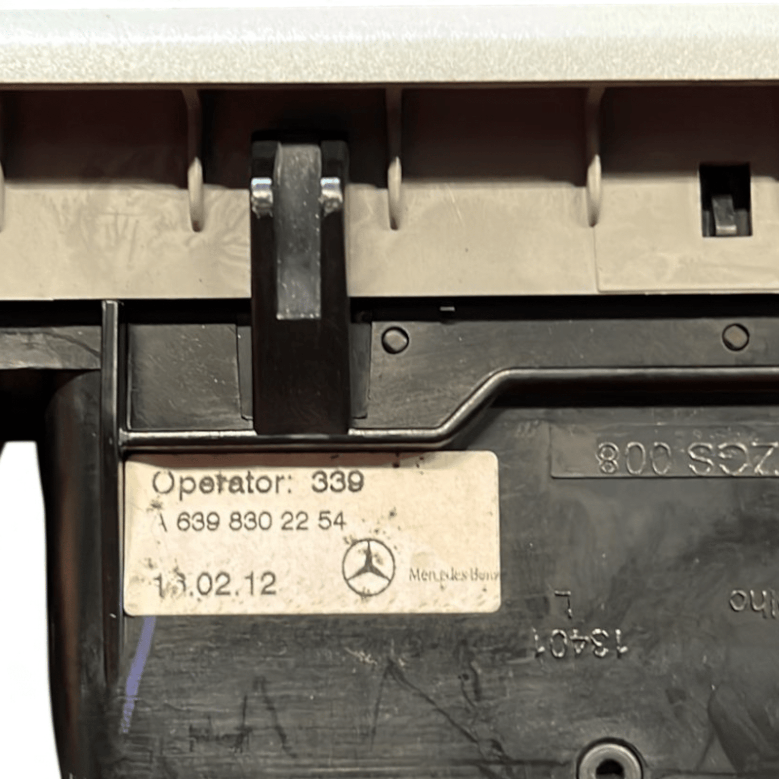 Bocchetta aria Mercedes - Benz Viano / Vito W639 (2003 - 2013) cod.A6398302254 - F&P CRASH SRLS - Ricambi Usati