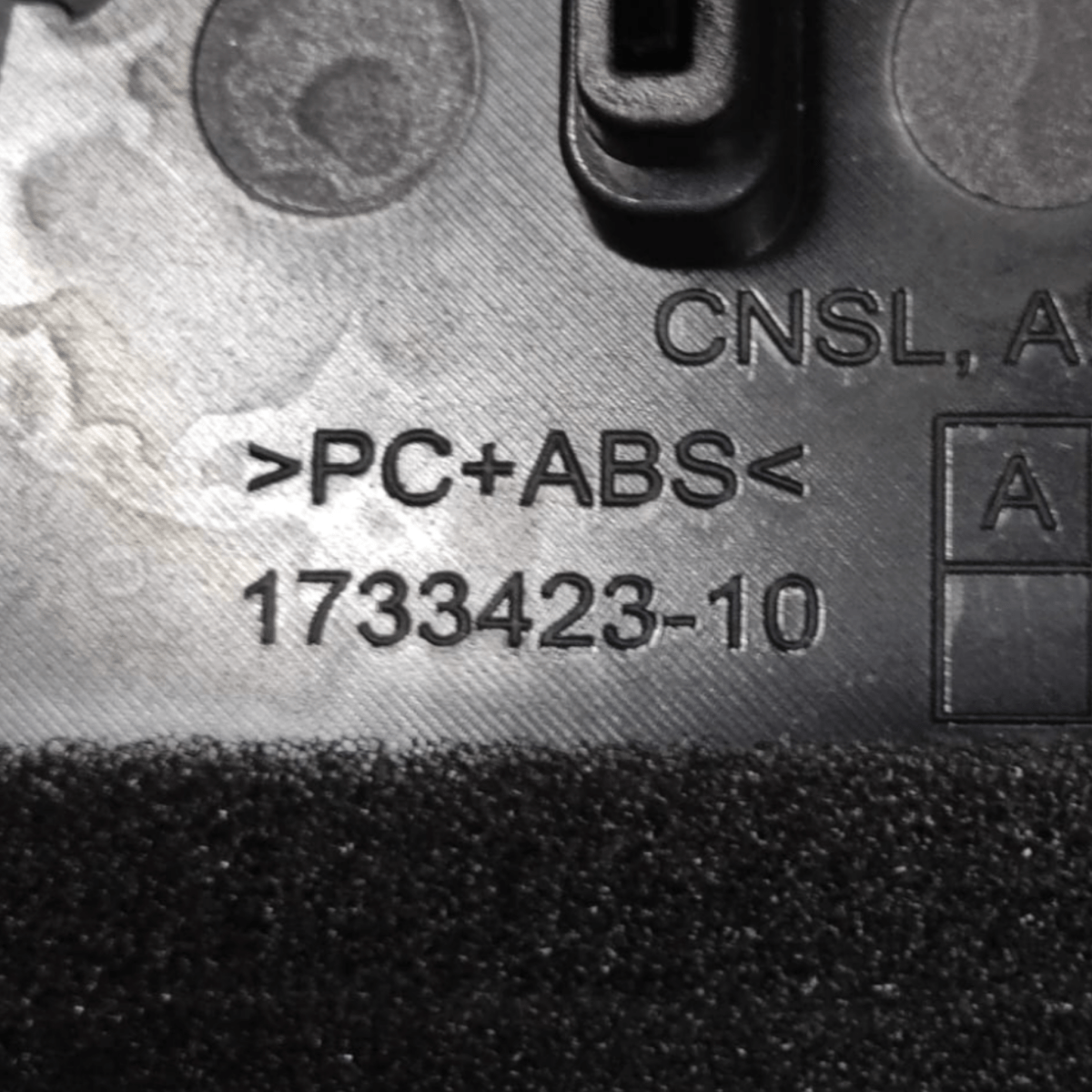 Bocchette aria posteriore centrale tesla model 3 cod: 173342310 (2021 - ) - F&P CRASH SRLS - Ricambi Usati
