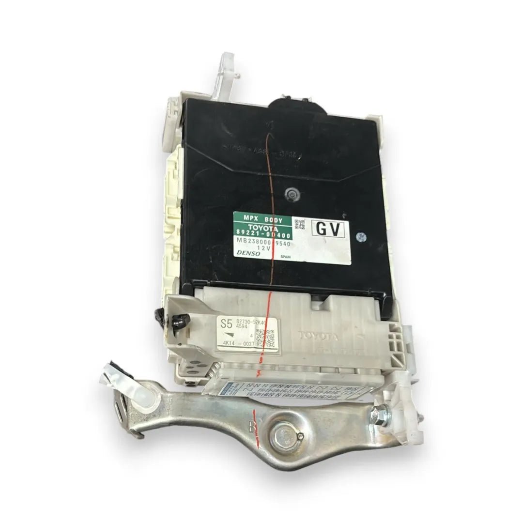 Body Computer Toyota Yaris 1999–2005 cod. 89221-0D400