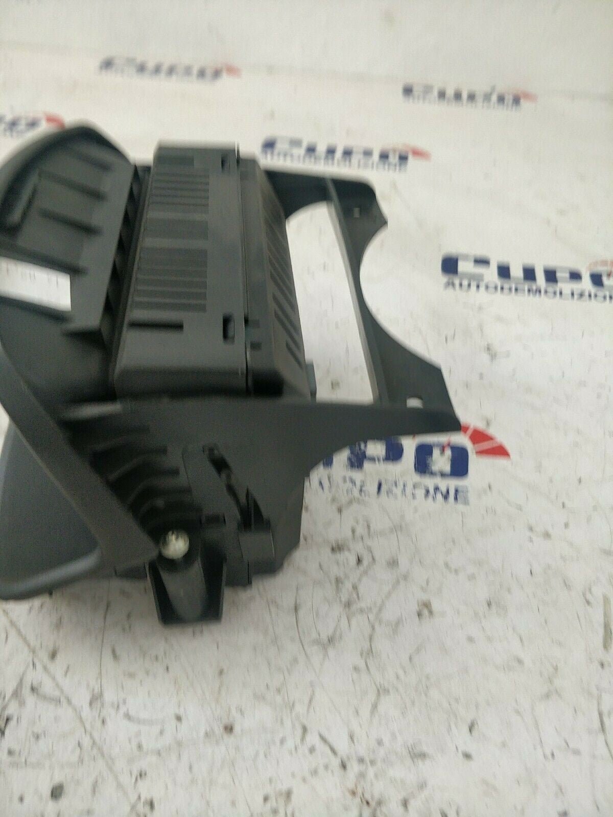 Bordcomputer Schermo Indicatore Opel Corsa D Restyling 1.4 13452422 - F&P CRASH SRLS - Ricambi Usati