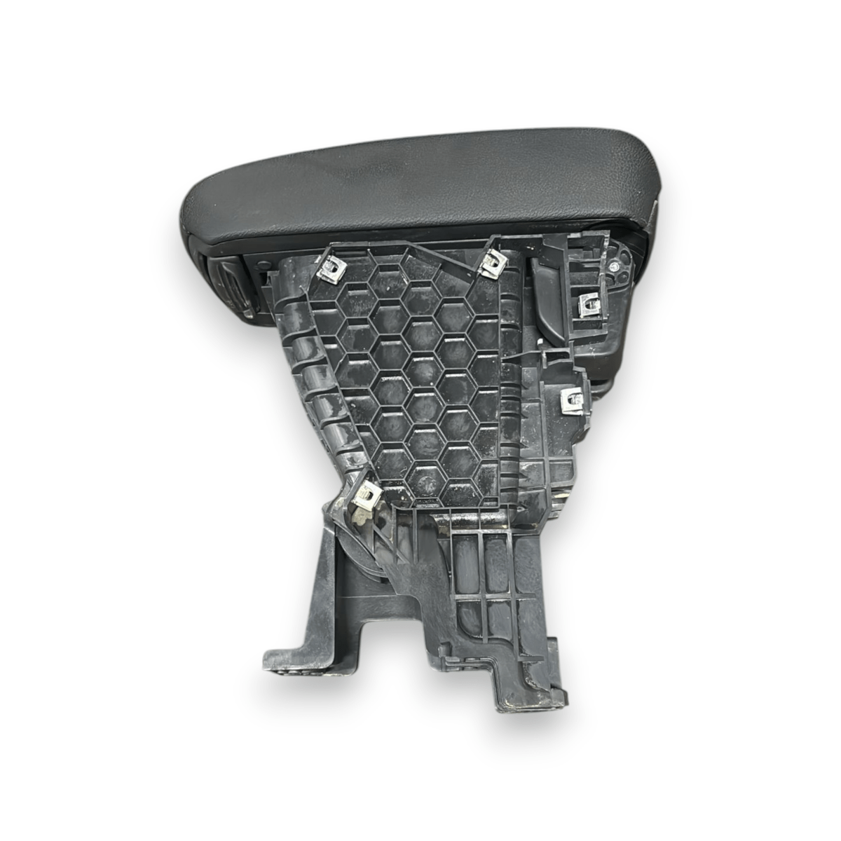 Bracciolo centrale opel corsa f cod:983020868000 (2019 - ) - F&P CRASH SRL - Ricambi Usati