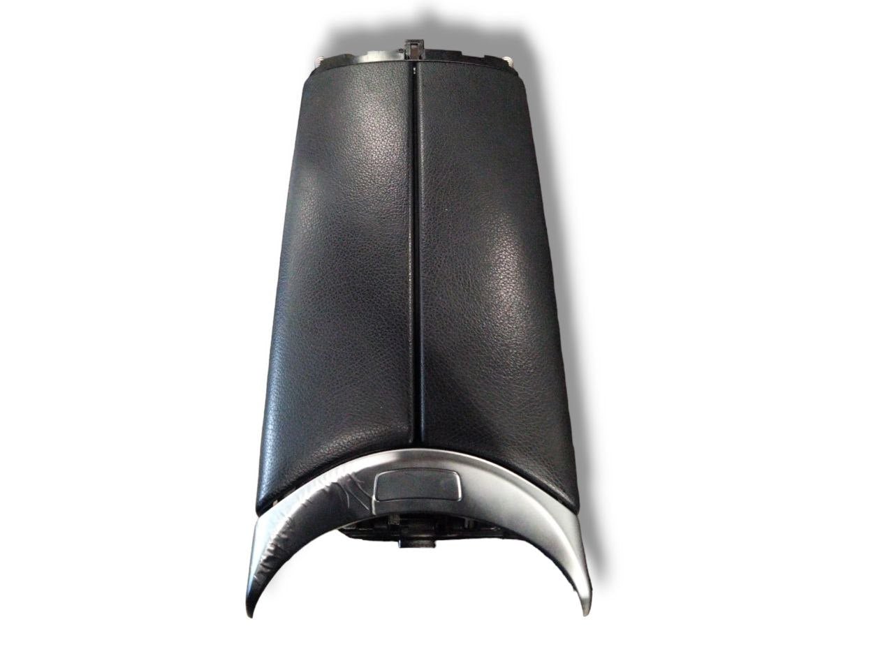 Bracciolo Tunnel Centrale Mercedes - benz Classe C W205 (2014 - 2023) cod.2056800296 - F&P CRASH SRLS - Ricambi Usati