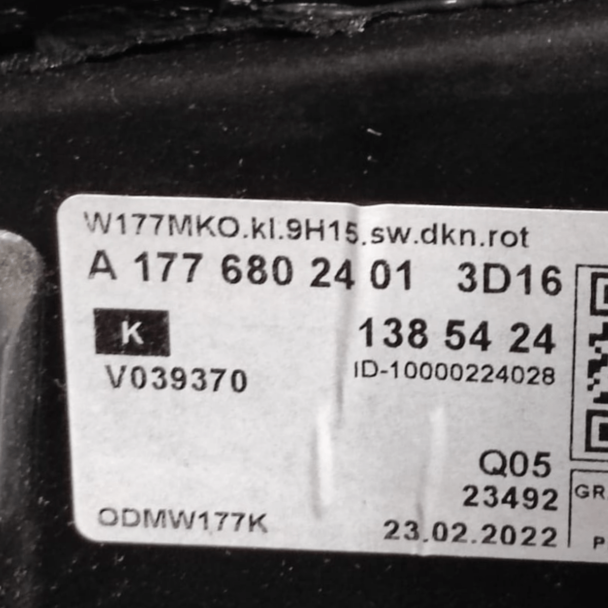 Bracciolo + tunnel centrale mercedes cla x118 cod: a1776802401 (2019 - 2025) - F&P CRASH SRLS - Ricambi Usati