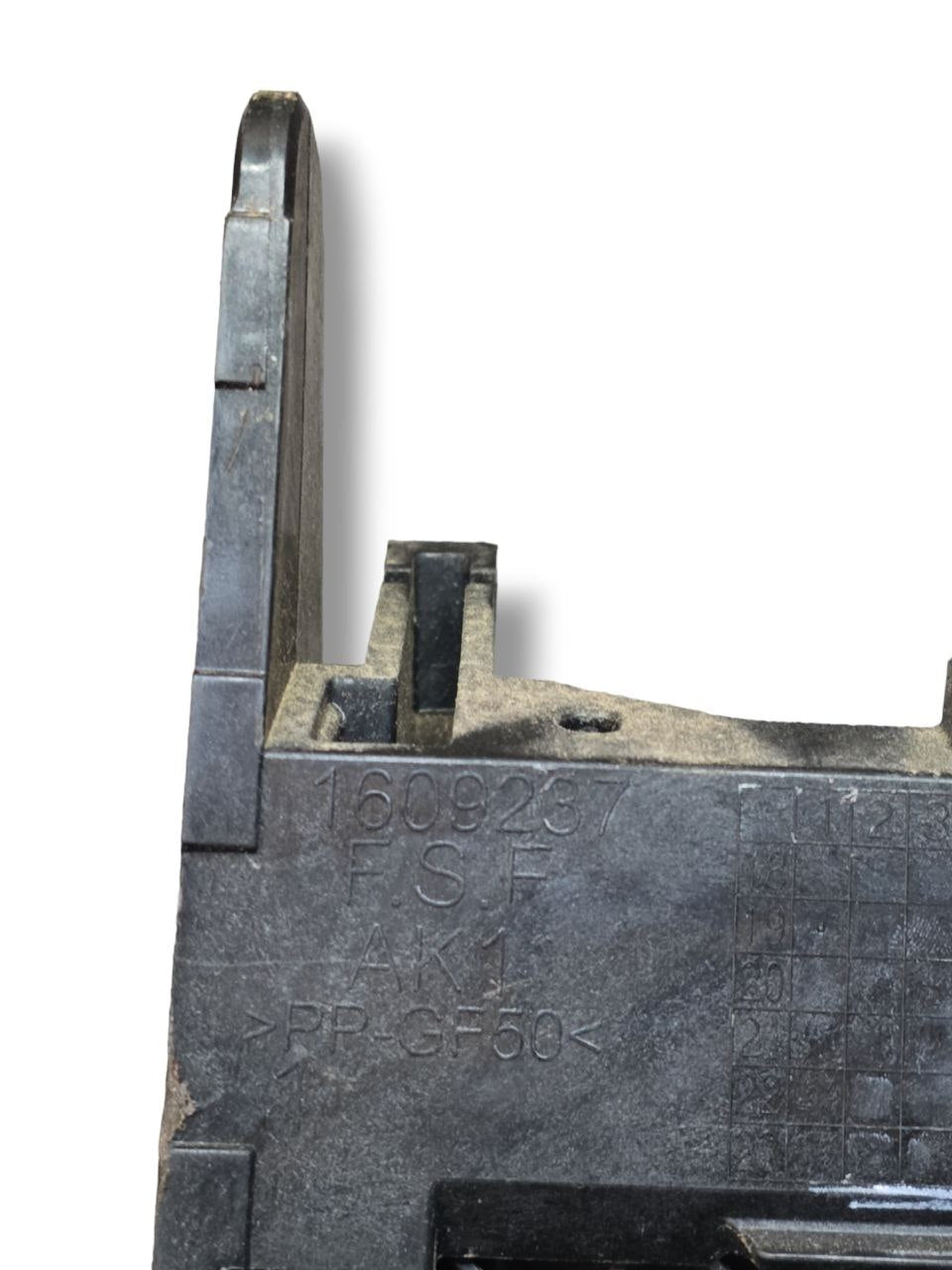 BRACCIOLO VOLKSWAGEN T - CROSS (2019>) Cod : 1609237 - F&P CRASH SRLS - Ricambi Usati