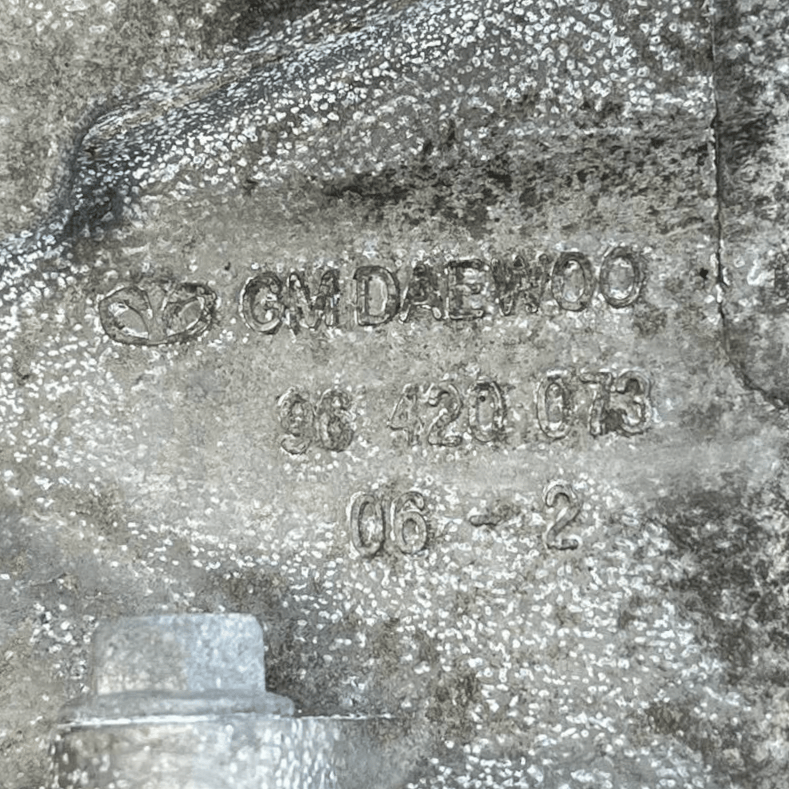 Cambio manuale 5 marce Chevrolet Captiva 2.0 diesel 4x4 cod.96420073 (2006 - 2014) 110kw 150cv - F&P CRASH SRLS - Ricambi Usati