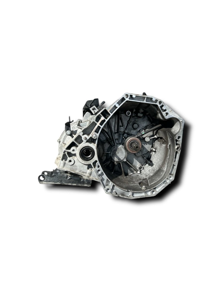 Cambio Manuale 6 Marce Renault Express cod.320106168R 1.5 Diesel (2020 > ) - F&P CRASH SRLS - Ricambi Usati