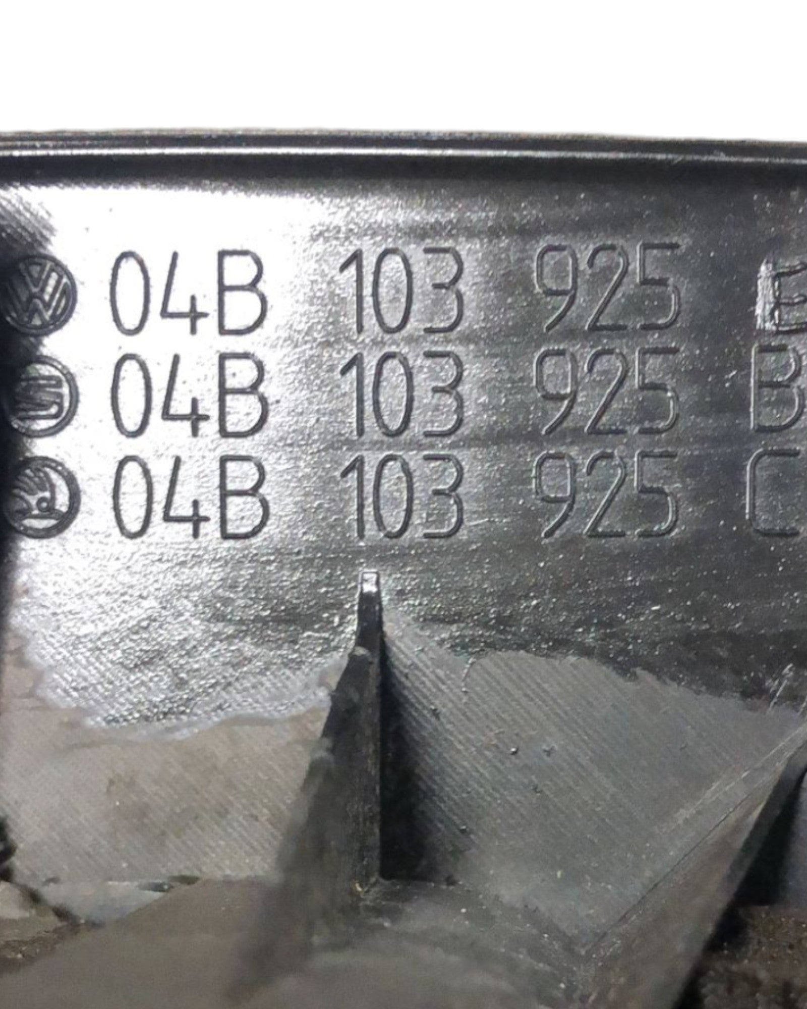 Carter / Coprimotore Skoda Fabia 1.4 Diesel (2014 > 2021) cod:04B103925C - F&P CRASH SRLS - Ricambi Usati