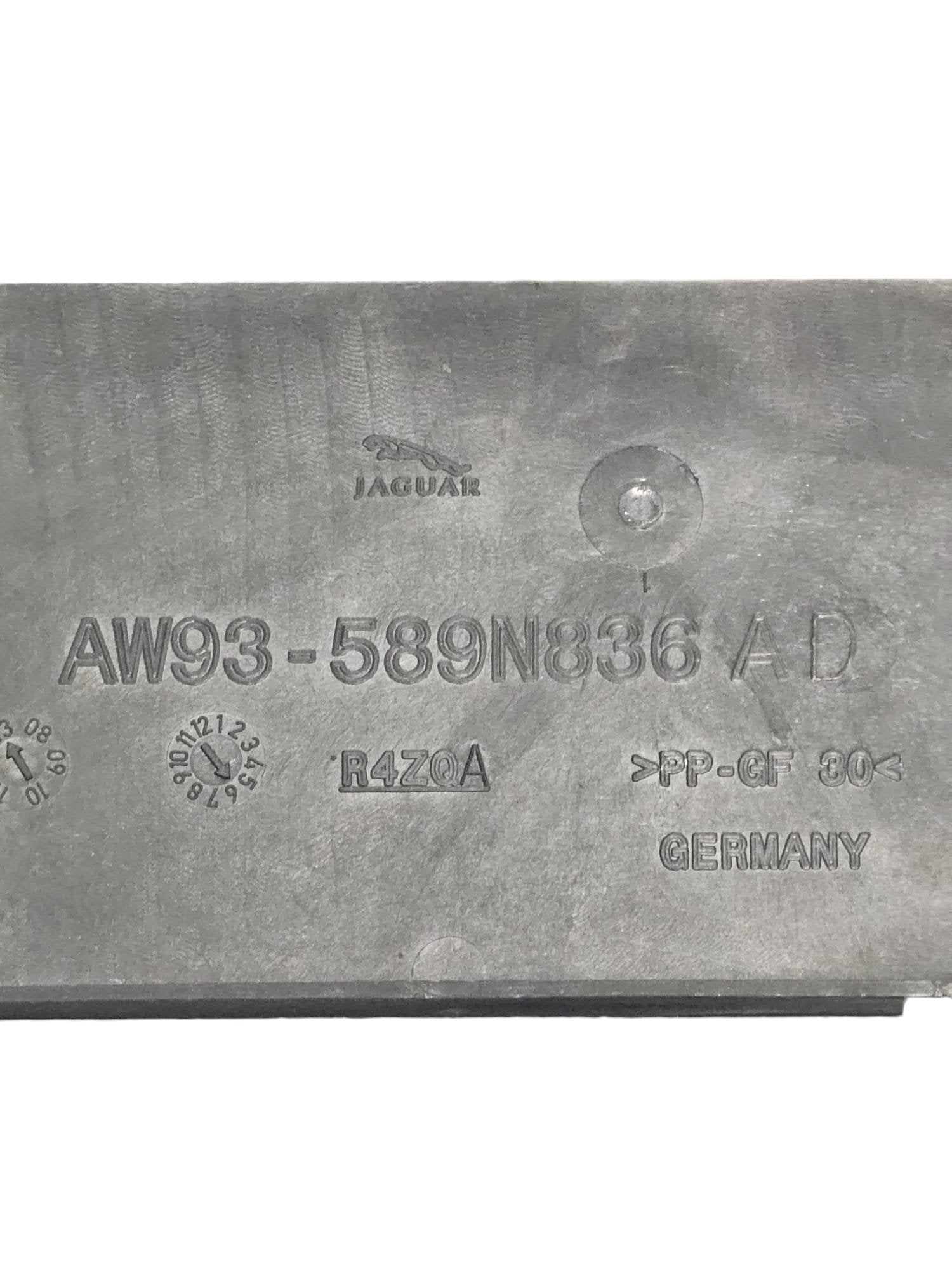 Carter / Sottomotore Jaguar XJ X351 Cod:AW93 - 589N836 - AD (2009 - 2019) - F&P CRASH SRLS - Ricambi Usati