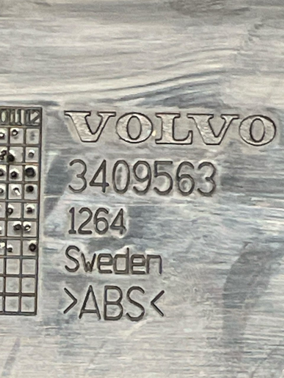 Cassetto / Vano Porta Oggetti Volvo XC90 cod:3409563 (2002 - 2014) - F&P CRASH SRLS - Ricambi Usati