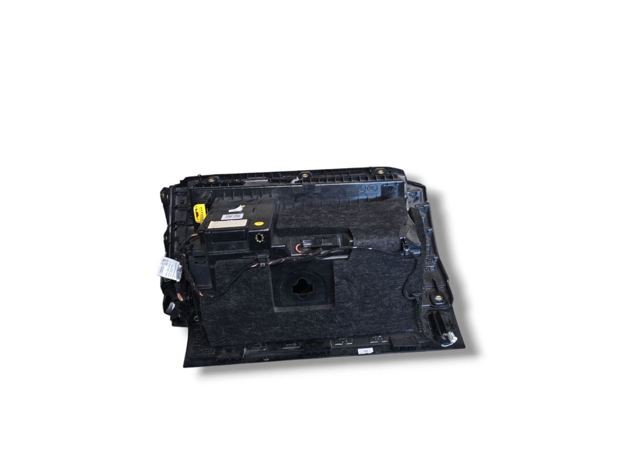 Cassetto / Vano Portaoggetti Audi A7 C8 ( 2017 > ) Cod : 4K1857035 - F&P CRASH SRLS - Ricambi Usati