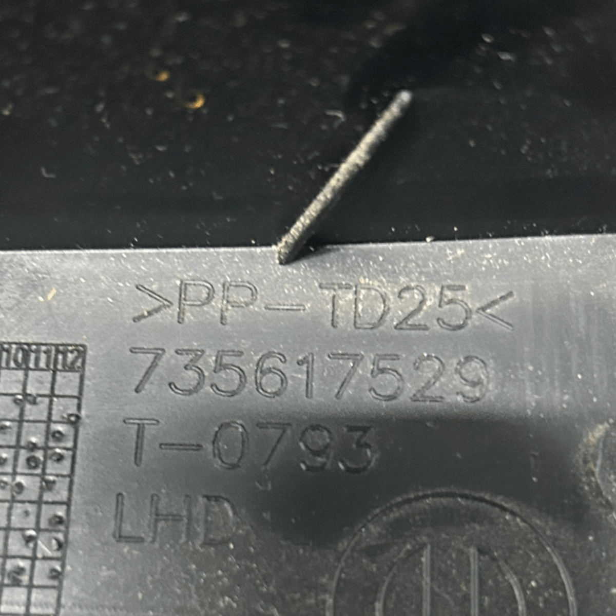 Cassetto / vano portaoggetti fiat tipo cod:735617529 (2015 >) - F&P CRASH SRLS - Ricambi Usati