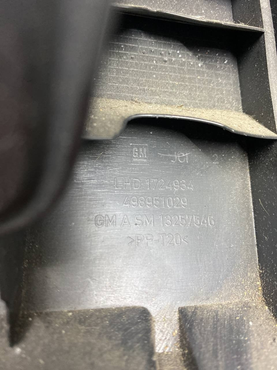 Cassetto vano portaoggetti lato sinistro Opel astra j cod:13257546 - F&P CRASH SRLS - Ricambi Usati