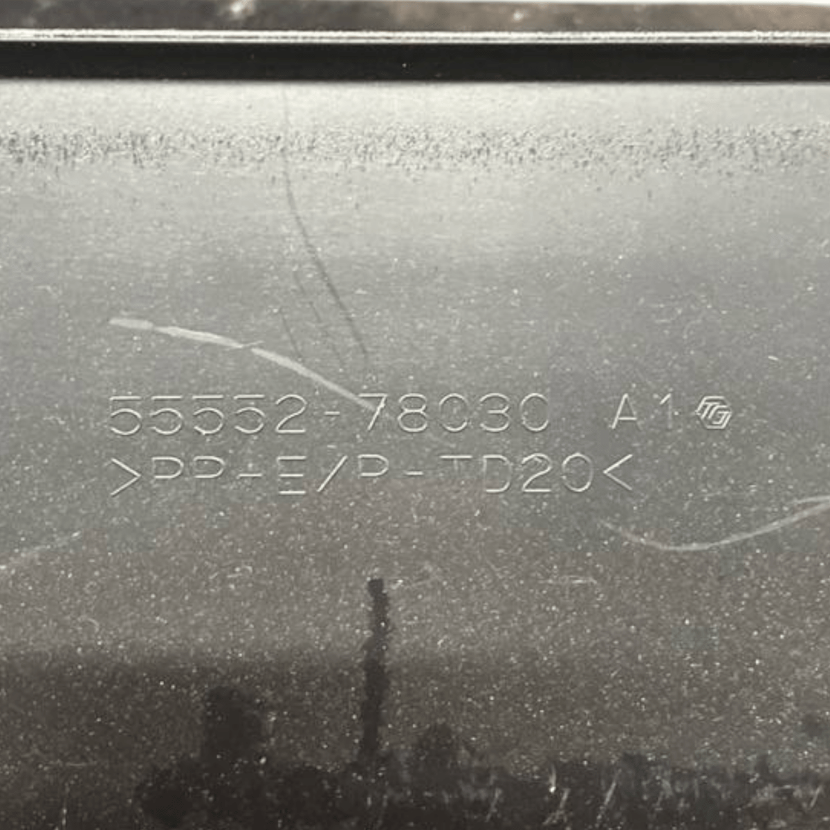 Cassetto / Vano Portaoggetti Lexus NX II (2021 - ) cod: 55552 - 78030 - F&P CRASH SRLS - Ricambi Usati