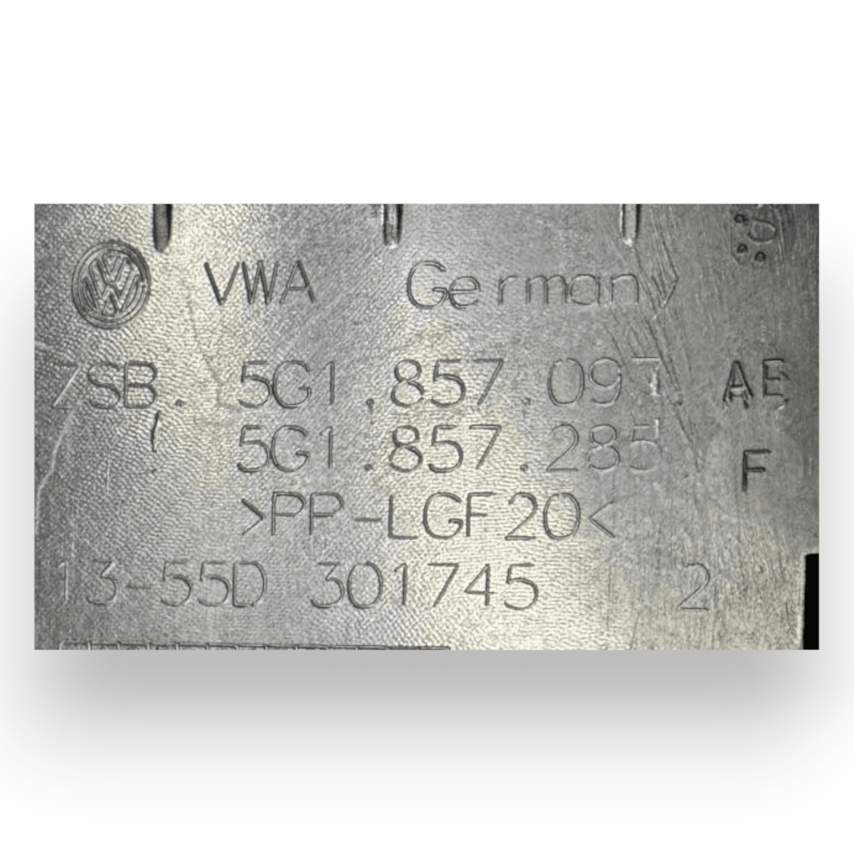 Cassetto / vano portaoggetti Volkswagen Golf VII cod.5G1857097 (2012 - 2021) - F&P CRASH SRL - Ricambi Usati