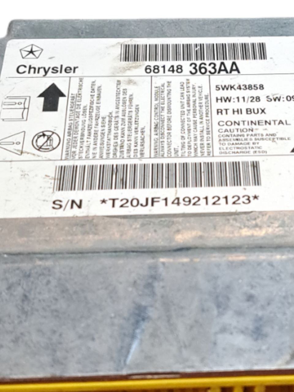 Centralina Airbag Chrysler Voyager (2000 - 2007) COD:68148363AA - F&P CRASH SRLS - Ricambi Usati