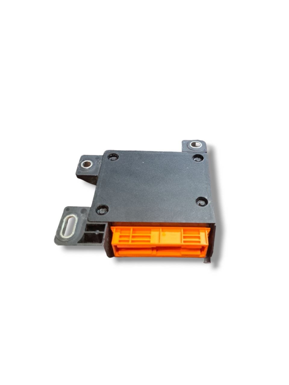 Centralina airbag Dacia Duster (2010) COD:8200952847 - F&P CRASH SRLS - Ricambi Usati