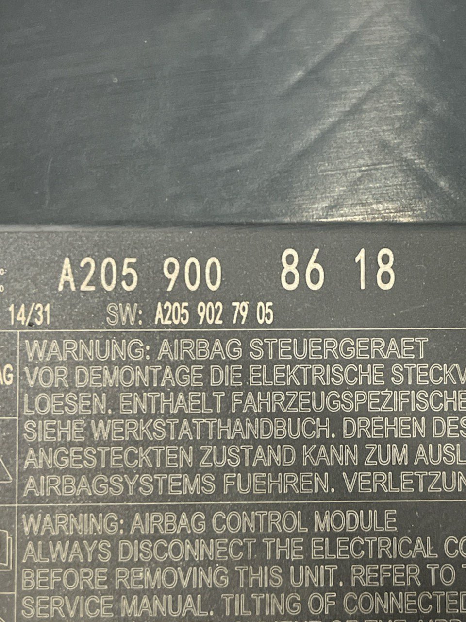 Centralina Airbag Mercedes - Benz Classe C W205 (2014 - 2021) COD:A2059008618 - F&P CRASH SRLS - Ricambi Usati