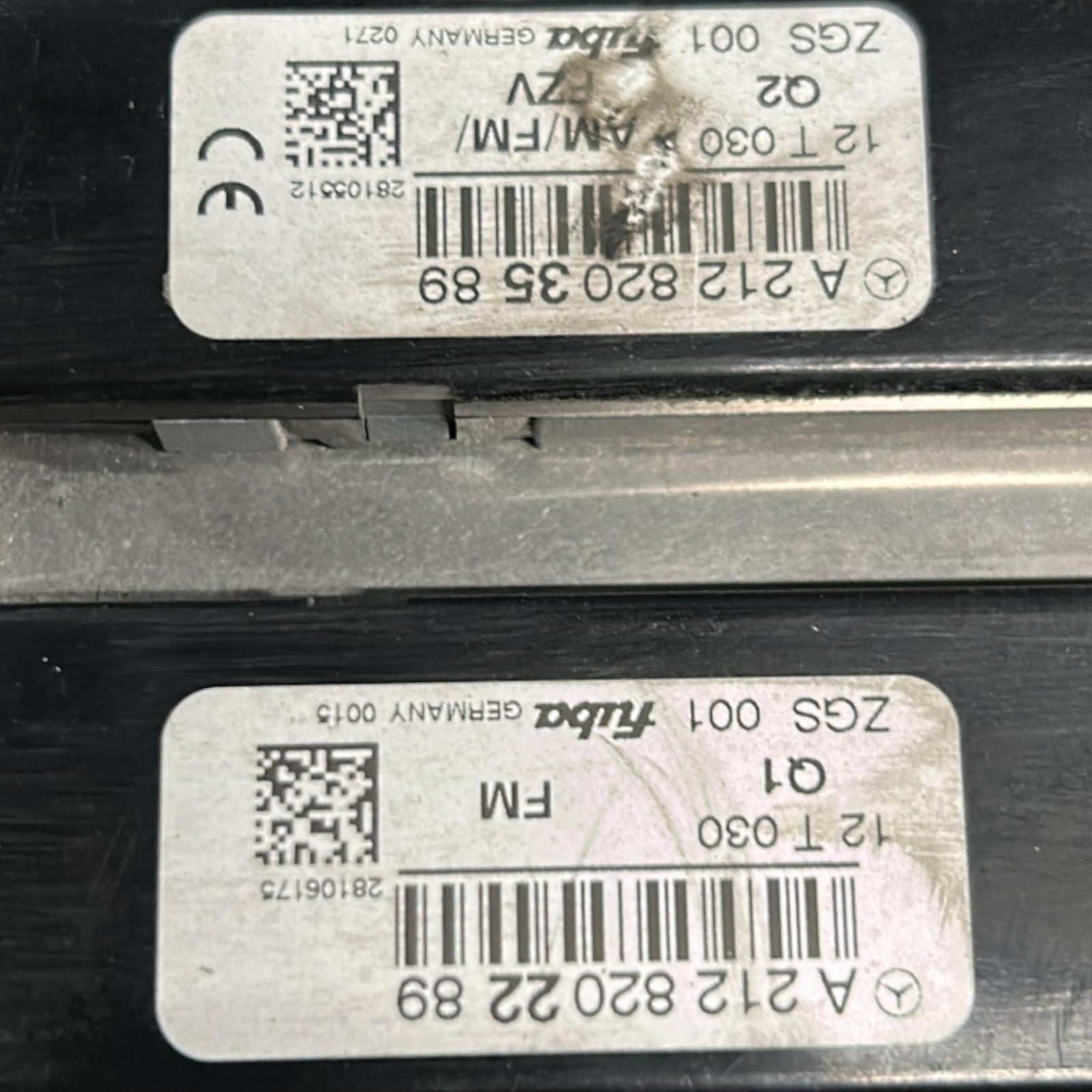 Centralina / Amplificatore Antenna Mercedes Benz Classe E (W212) cod.A2128202289 (2009 > 2016) cod.A2128203589 - F&P CRASH SRLS - Ricambi Usati