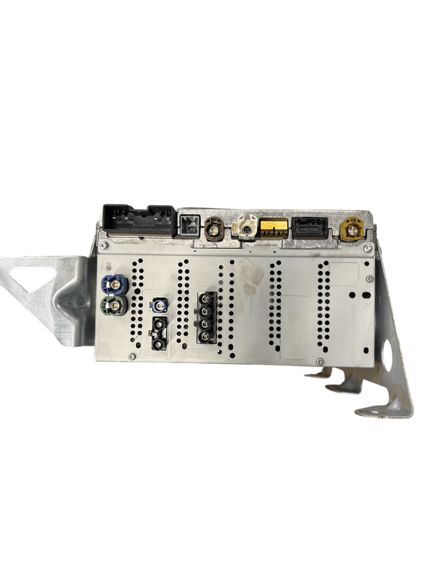 Centralina Autoradio Land rover Discovery sport l550 cod: JW93 - 19C211 - PB - 00000 / 7513350229 - F&P CRASH SRLS - Ricambi Usati