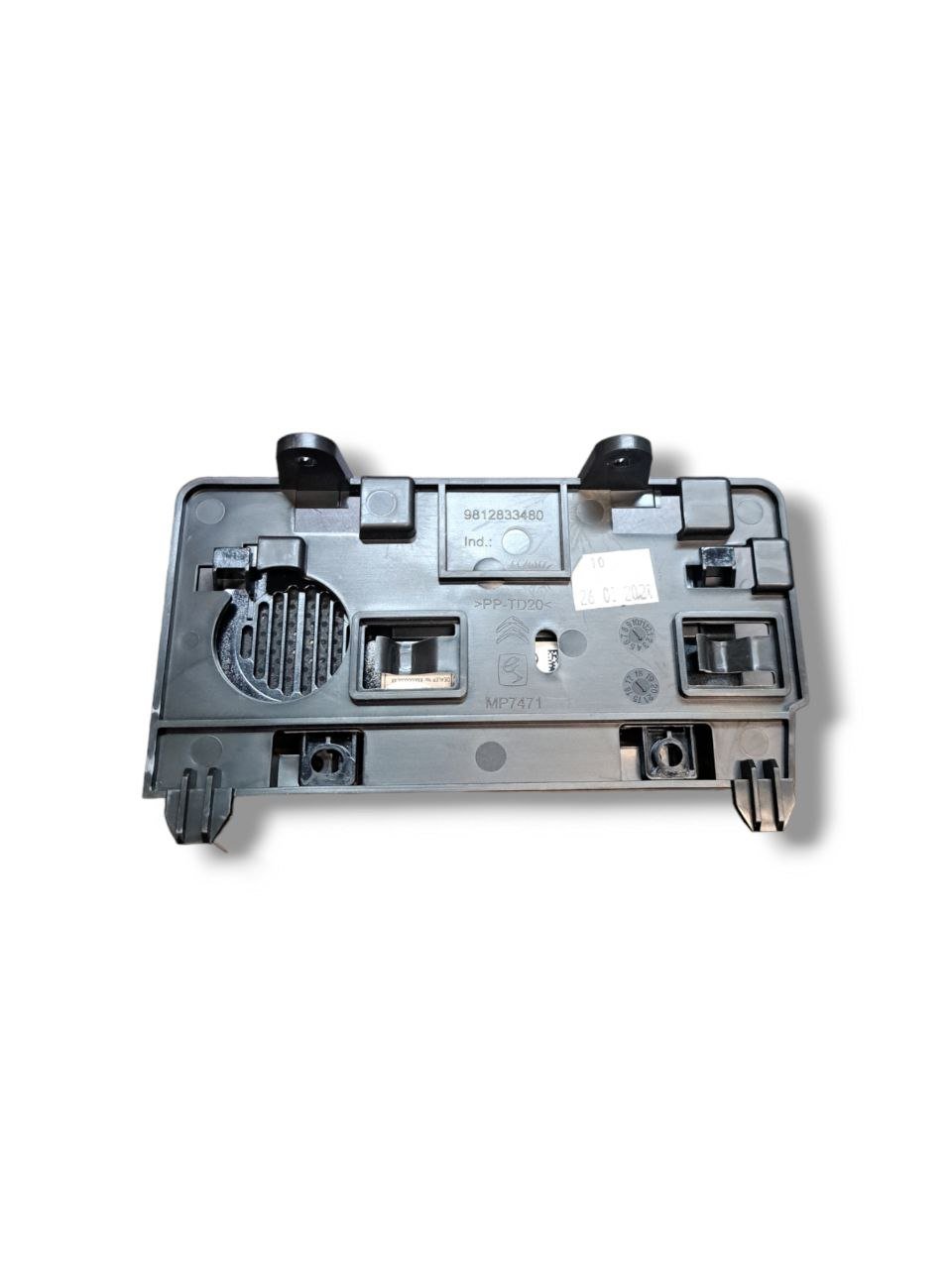 Centralina Autoradio Peugeot 208 / 3008 / 5008 / C5 / Vivaro (2019>) COD:9839316980 - F&P CRASH SRLS - Ricambi Usati