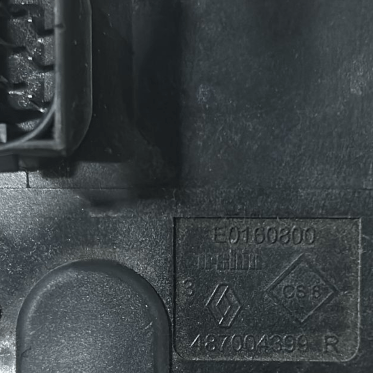 Centralina bloccasterzo renault clio iv cod:487004399R (2012 > 2021) - F&P CRASH SRL - Ricambi Usati