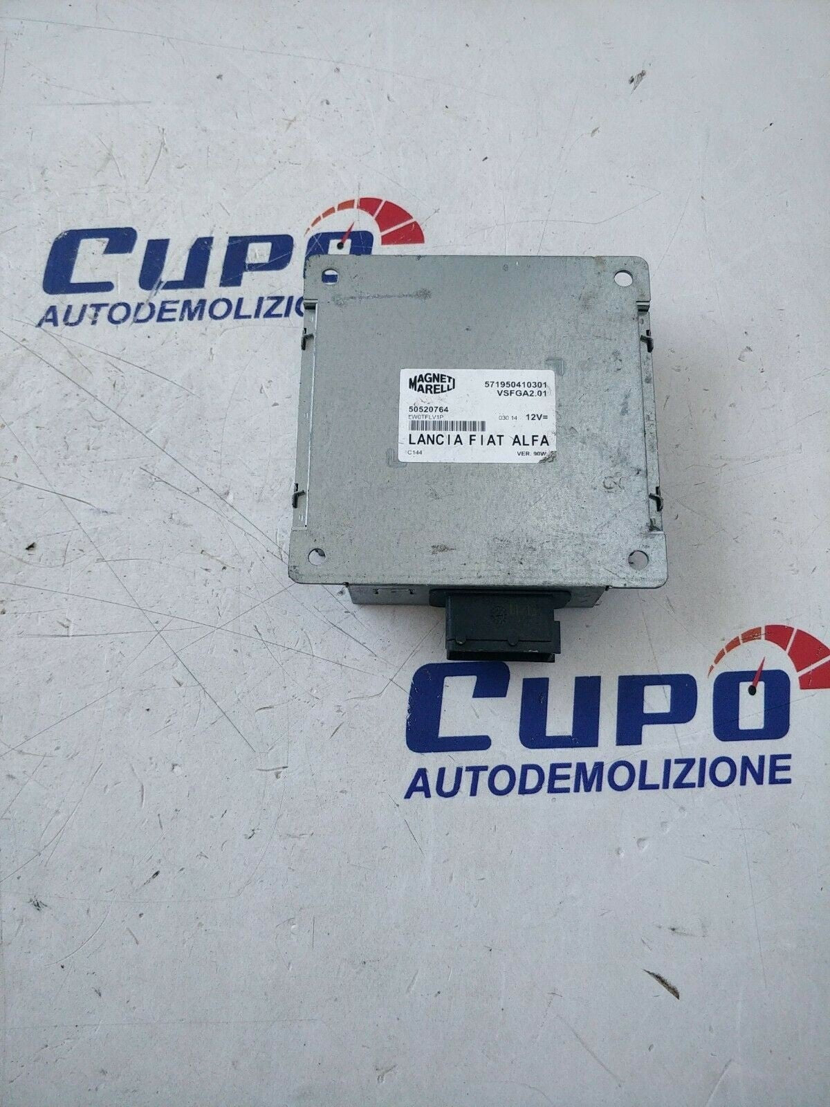 centralina Blue & Me autoradio Alfa Romeo Giulietta cod 5052764 - F&P CRASH SRLS - Ricambi Usati