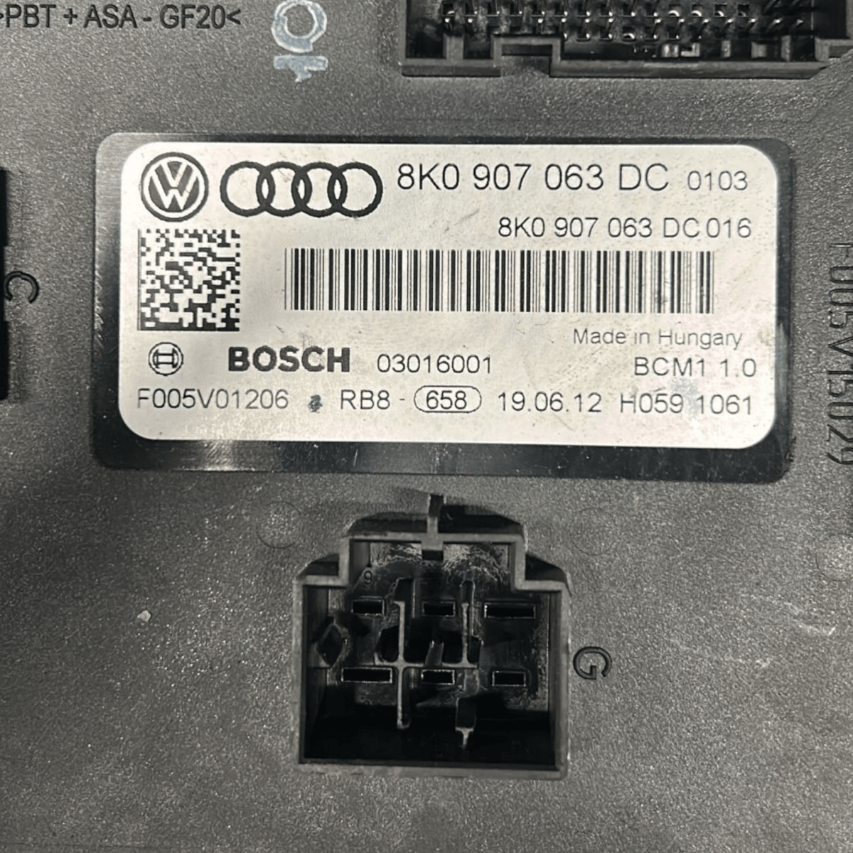 Centralina body computer audi a4 b8 2.0 diesel cod:8k0907063dc (2007 > 2016) - F&P CRASH SRL - Ricambi Usati